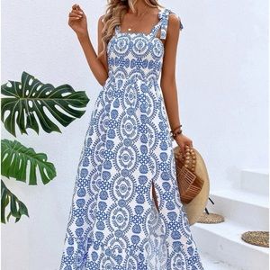 New blue Allover Print shirred Knot Shoulder Cami Dress